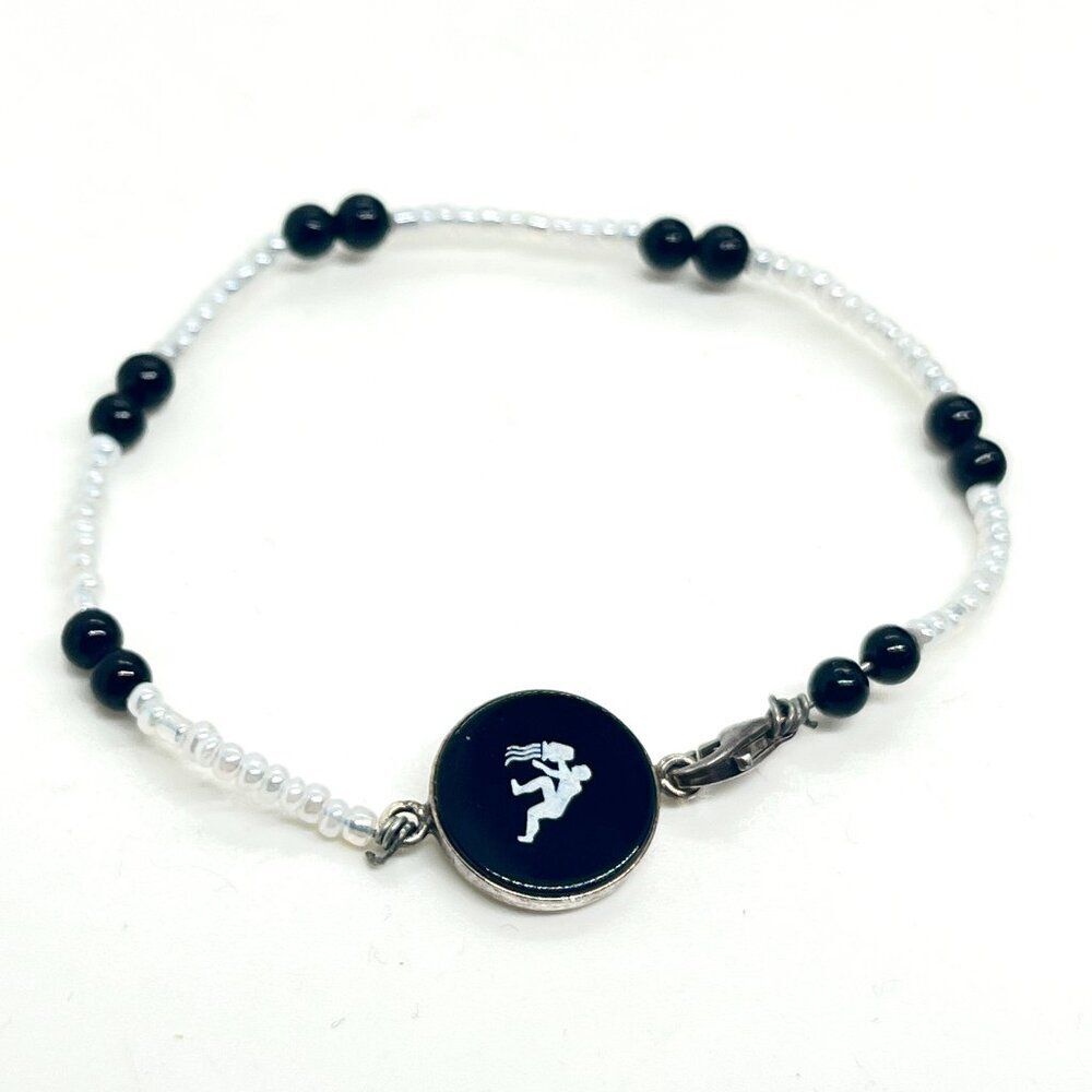 VINTAGE ZODIAC BRACELET Aquarius 925 Sterling Silver Black Cameo Beaded